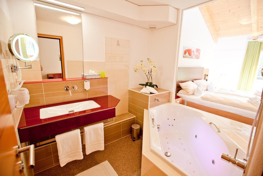 Hotel Und Appartementhof Waldeck Bad Füssing Pokój zdjęcie